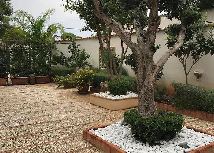 Appartamento Holiday&house - Imparato Carini Costa - Con Ampio Balcone Vista Mare - Porzione Di Residenziale A Pochi Passi Dal Mare